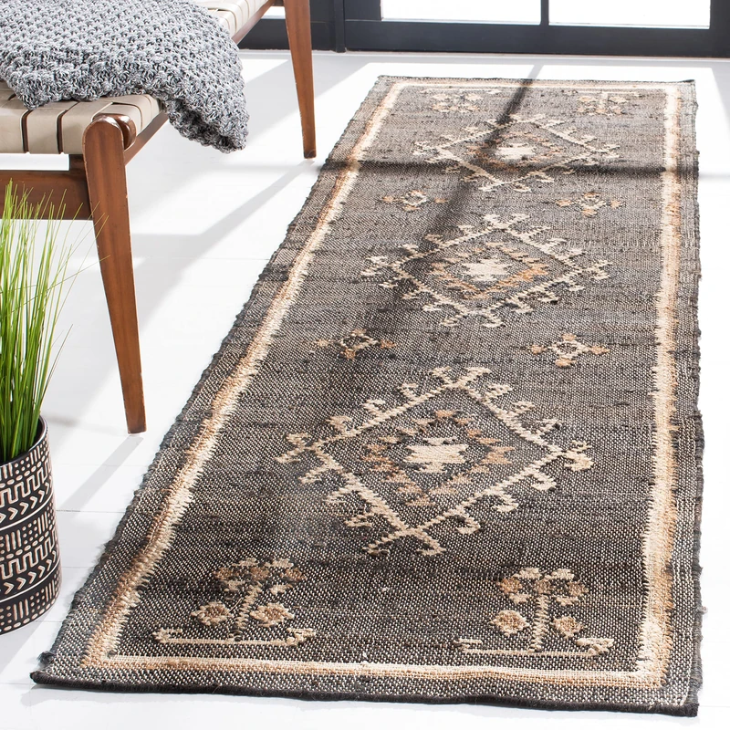 Safavieh Geometric Rug for Living Room, Dining Room, Bedroom - Kilim Collection, Short Pile, in Black and Ivory, 62 x 240 cm