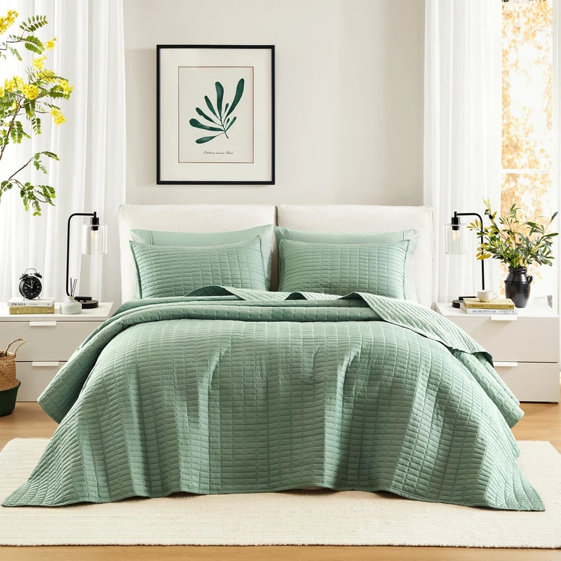 Comfort Spaces Kienna Quilt Set-Luxury Double Sided Stitching Design, All Season, Lightweight, Coverlet Bedspread Bedding, Matching Shams, Oversized Queen(102"x118"), Seafoam 3 Piece