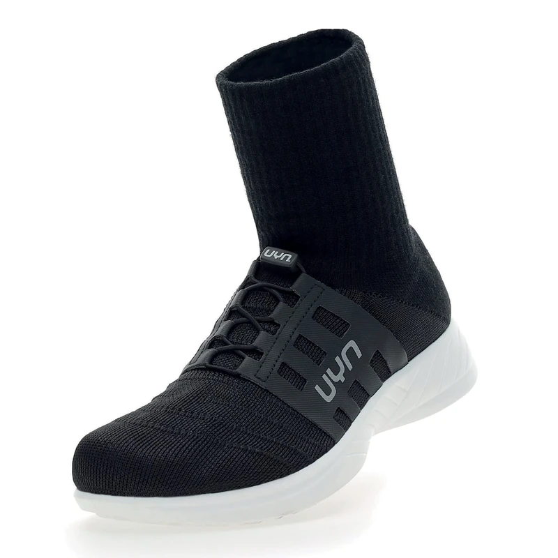 UYN Women's 3D Ribs Metal Tune Sneaker, Black, 3.5 UK