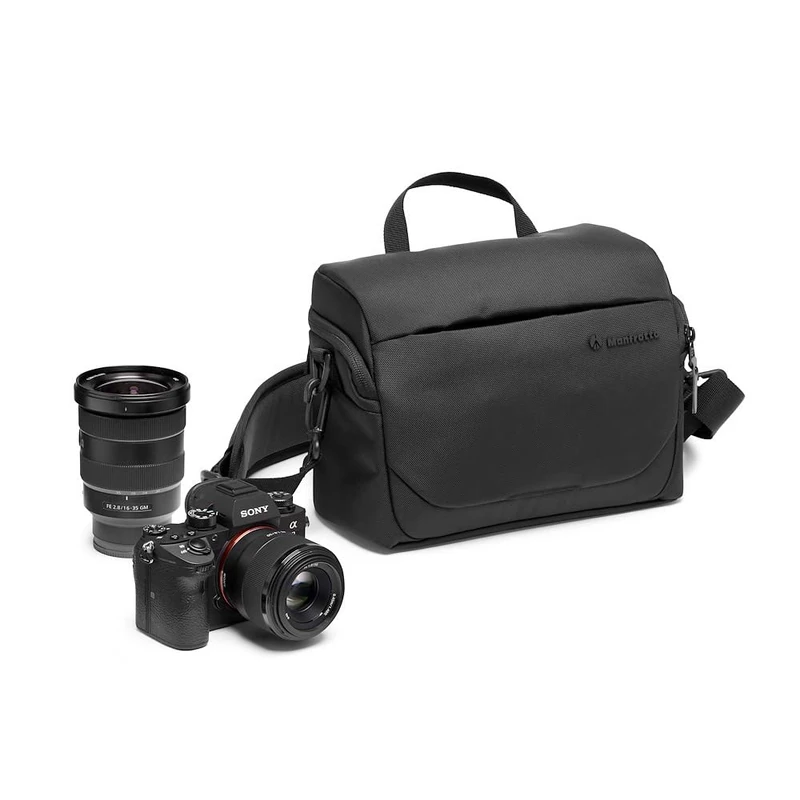 Manfrotto Advanced Shoulder Bag M III, for Reflex and Mirrorless with Lens, Camera Bag, Camera Case with Tripod Mount and Rain Cover