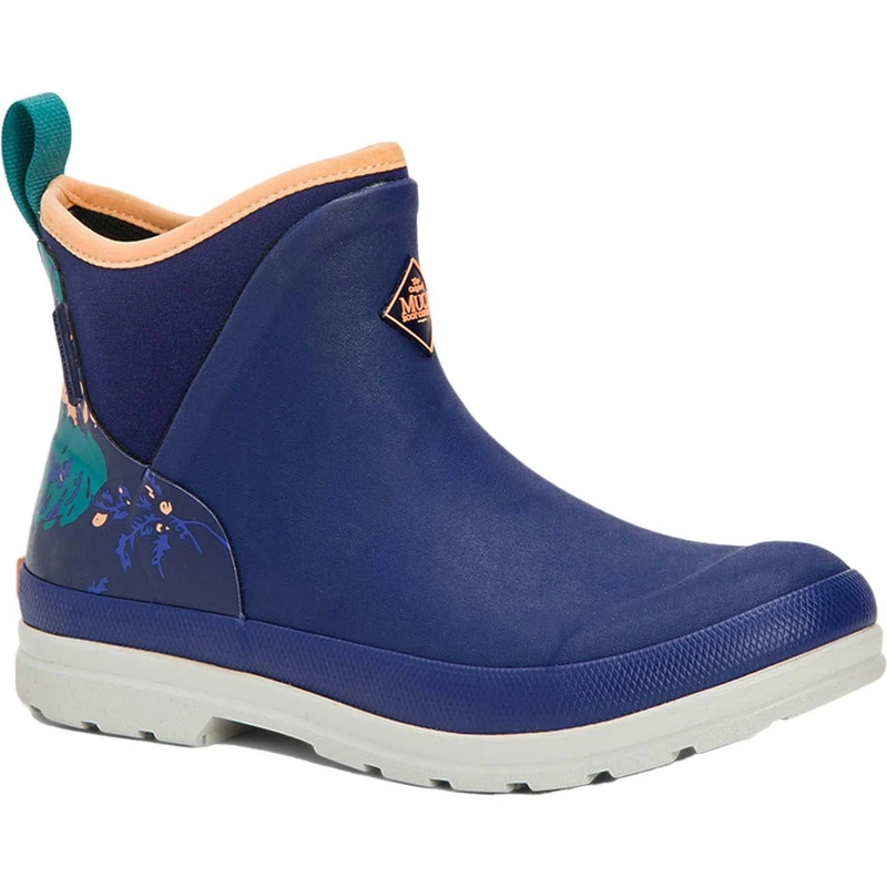 Muck Boots Women's Originals Ankle Pull On Waterproof Ankle Boot, Purple, 3