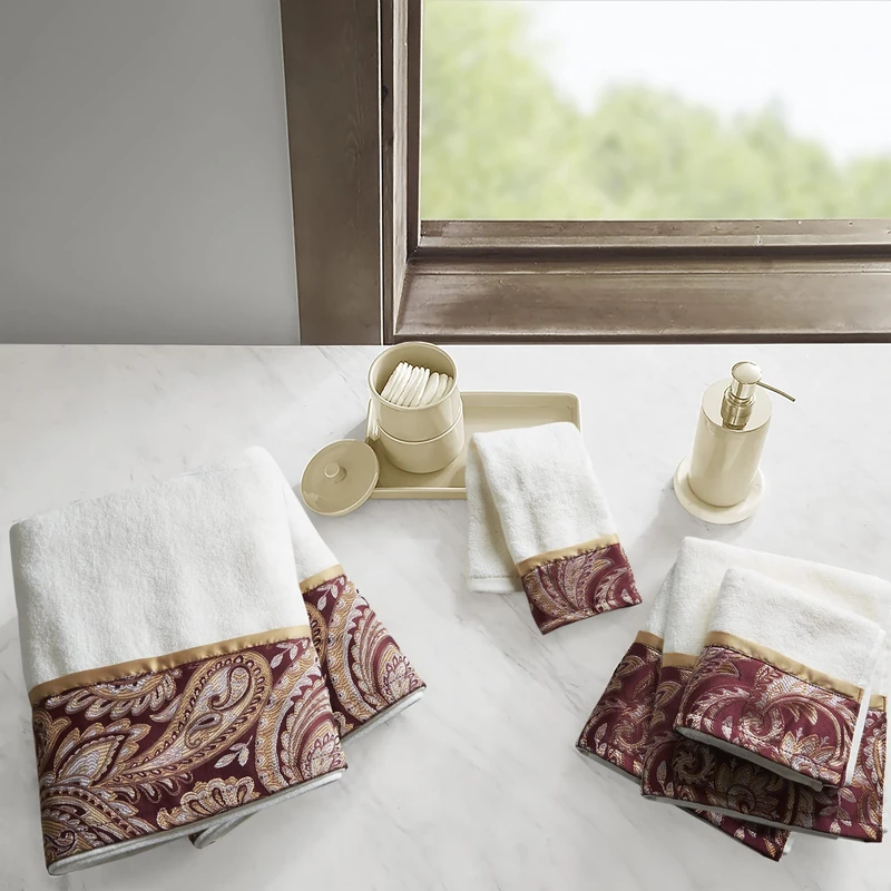 Madison Park Aubrey 100% Cotton Luxurious Bath Towel Set Highly Absorbent, Quick Dry, Jacquard Paisley Design, Hotel & Spa Quality for Bathroom Decor, Multi-Sizes, Burgundy 6 Count