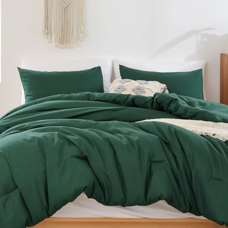 ROSGONIA Emerald Green Comforter Set King- 3pcs (1 Comforter & 2 Pillowcases) Solid Dark Green King Comforter Set for Women and Men- Reversible Soft Warm Microfiber Comforter for All Season