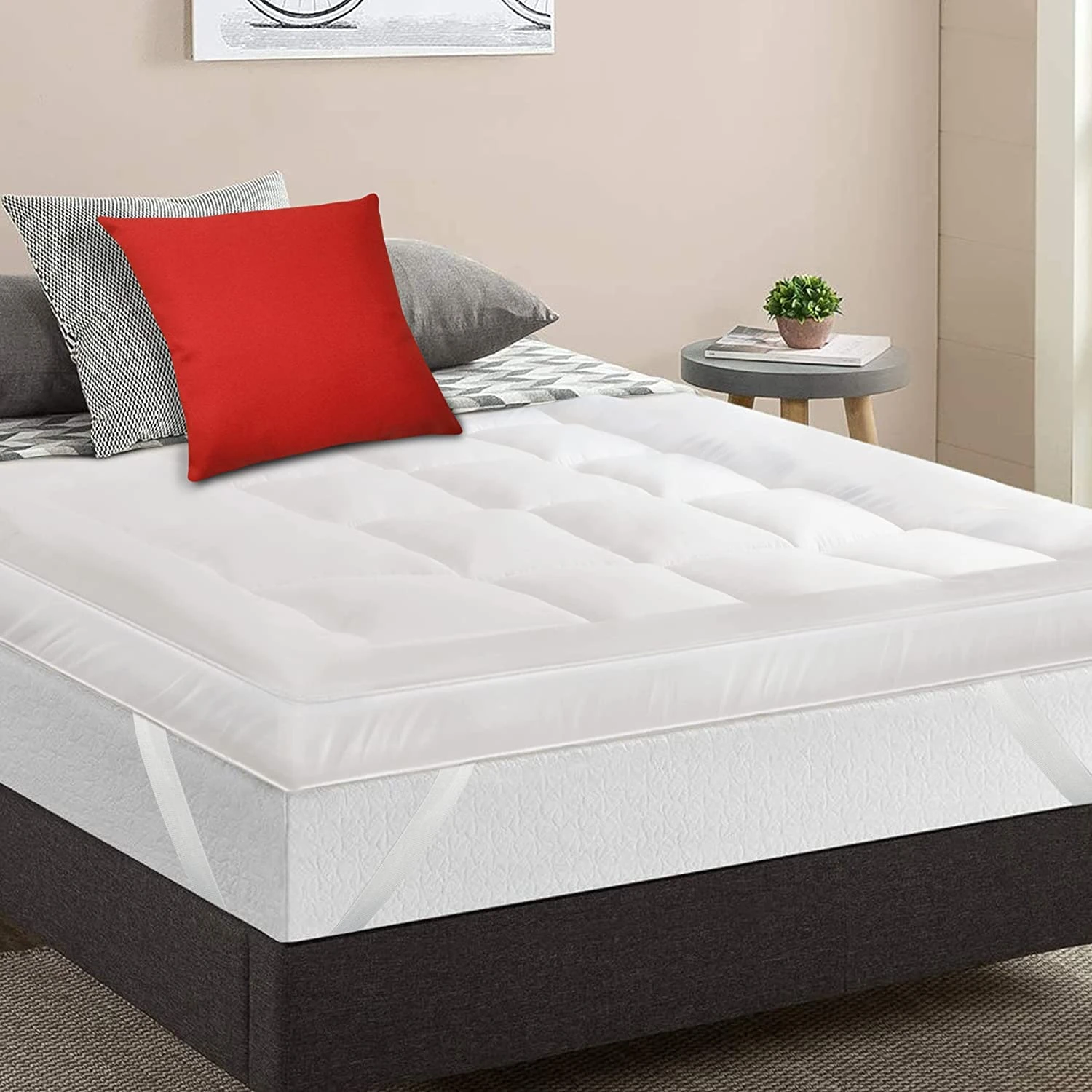 MightySoft's Super King Mattress Topper 10cm, Extra Deep Quilted Microfiber Topper for Cloudlike Comfort with Extra Warmth & Breathable Support, Fluffy Design with Secure Elastic Straps for Best Sleep