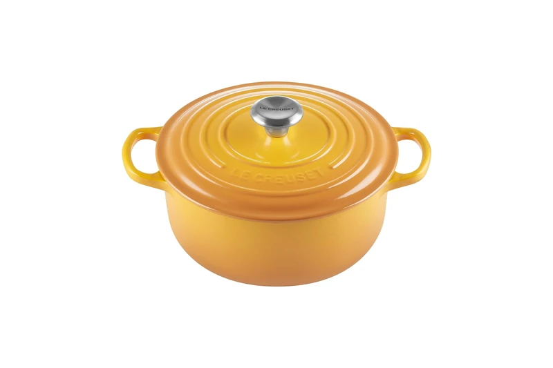 Le Creuset Signature Enamelled Cast Iron Round Casserole Dish with Lid, 20 cm, 2.4 litres, Nectar, 21177206724430