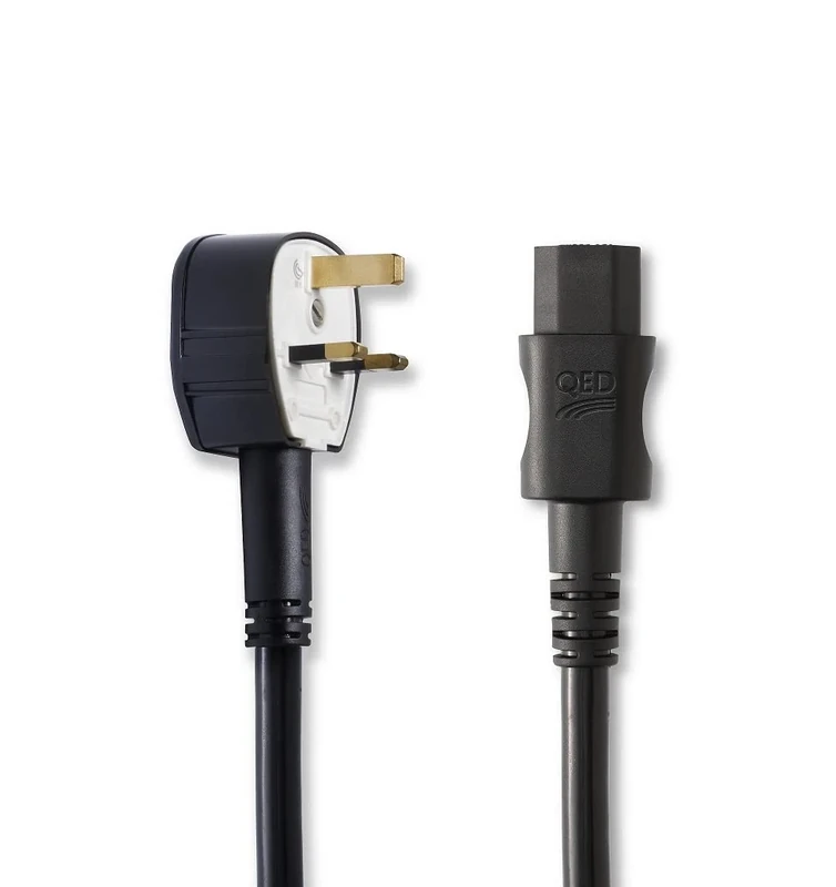 QED XT3 UK POWER CABLE (1M)