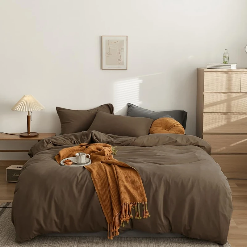 CLOTHKNOW Chestnut Brown Queen Comforter Set Mocha Coffee Bedding Comforter Sets Soft Dark Brown Queen Comforter with 2 x Pillow Cases