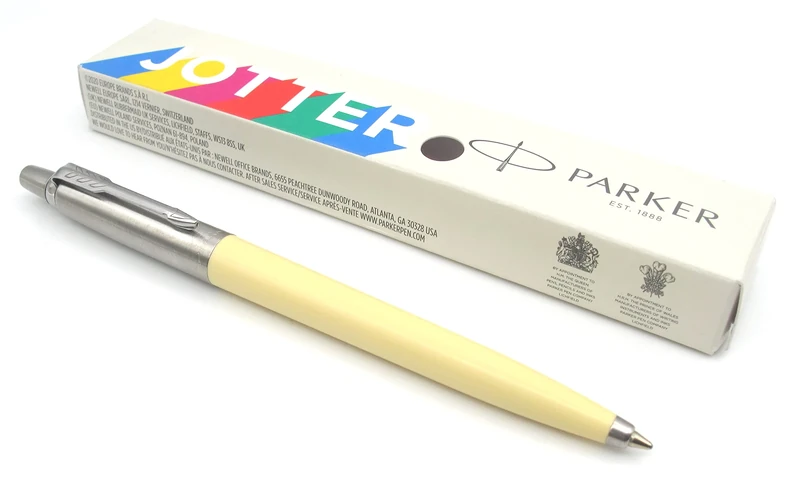 Parker Jotter Originals Ballpoint Pen - Eggshell Yellow Pastel Finish - Retro Collection - Blue Ink - Gift Boxed