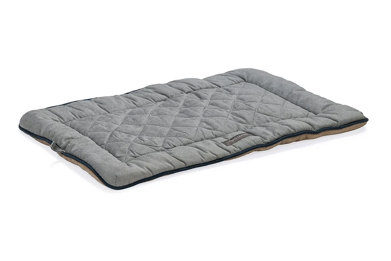 Beeztees DGS Nano Chenille Sleeper Cushion Lex L 121 cm W 78 cm H 3.5 cm Grey