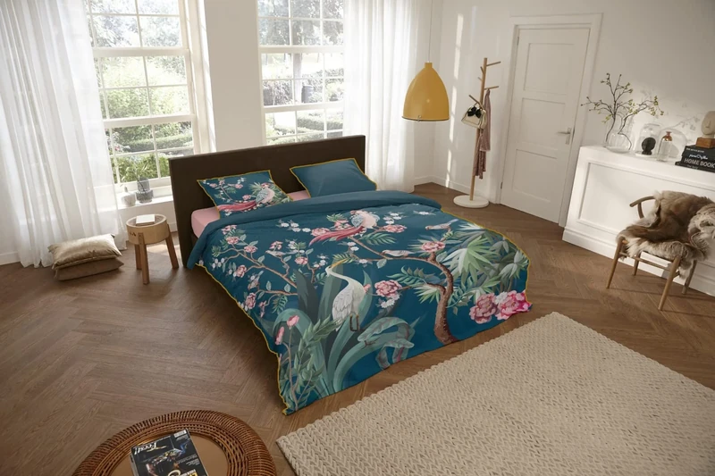 Descanso Sarenza Organic Cotton Satin Bedding Set with Duvet Cover 155 x 220 cm + 1-80 x 80 cm Pattern: Floral Animals and Leaves