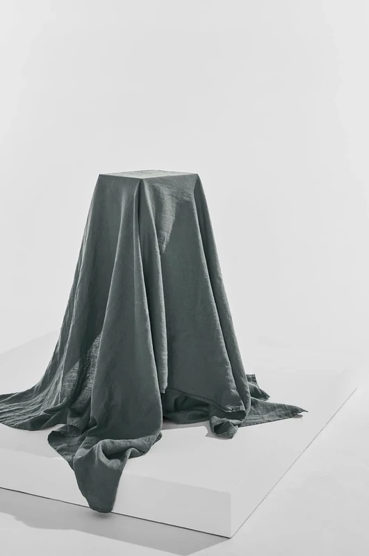 Pastille, Tablecloth Frank, 100% Linen, Colour: Green, 150 x 260 cm