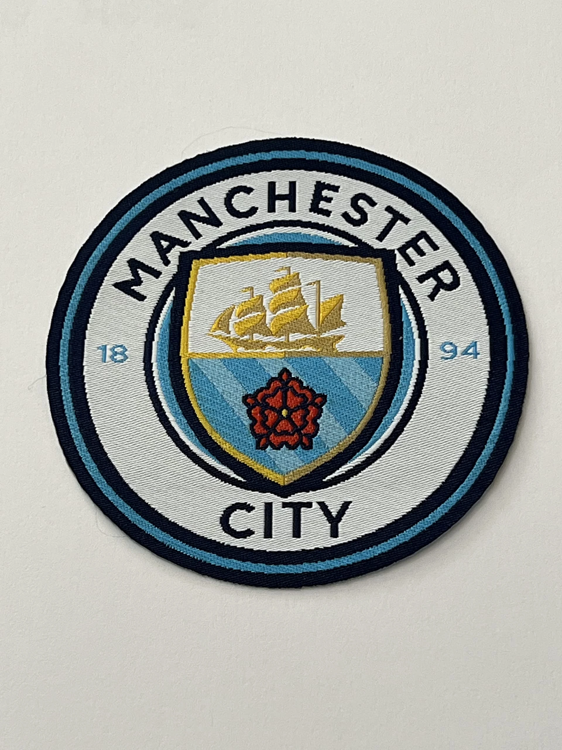 Patch-Patch in HD/Jacquard (High Definition) Iron-On Micro Thread, Diameter : 8 cm - Made in Italy