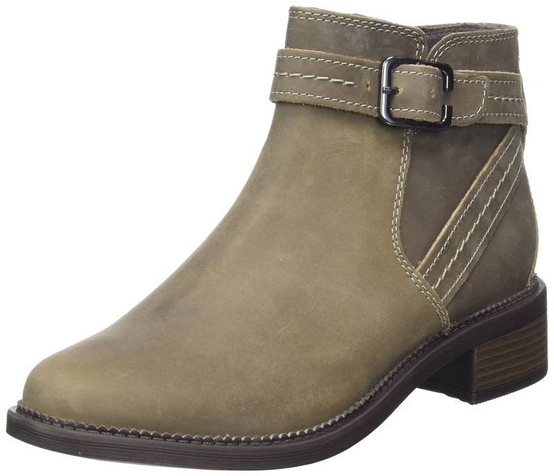 Clarks Women's Maye ZipFashion Boot, Dark Taupe Lea, 3 UK