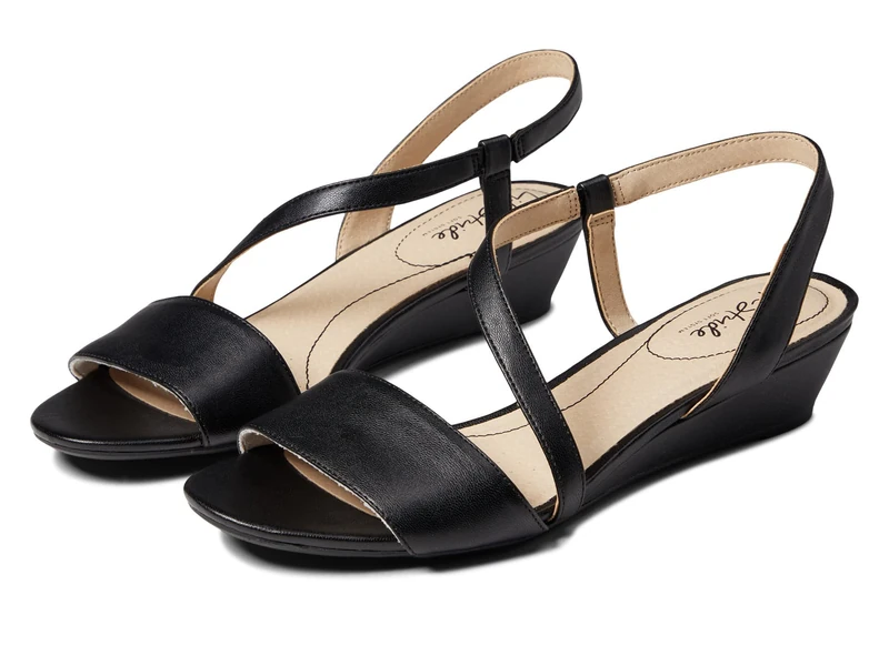 lifestride Women's Yasmine Wedge Sandal, Black Synthetic, 9 Wide
