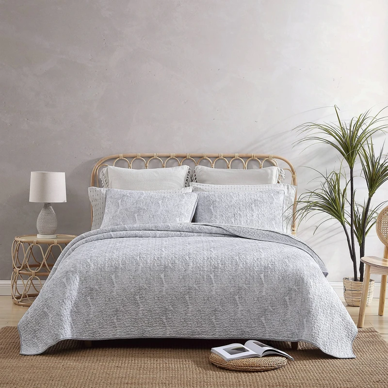 Tommy Bahama | Quilt Set-100, Lightweight & Breathable Bedding, Pre-Washed for Added Softness, Cotton, Grey/White, King