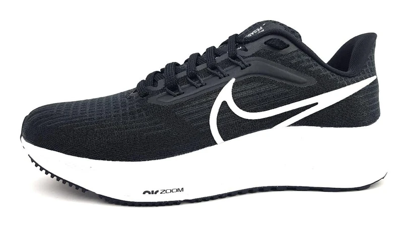 NIKE Women's Nike Air Zoom Pegasus 39 Sneaker, Black White Dk Smoke Grey, 3 UK