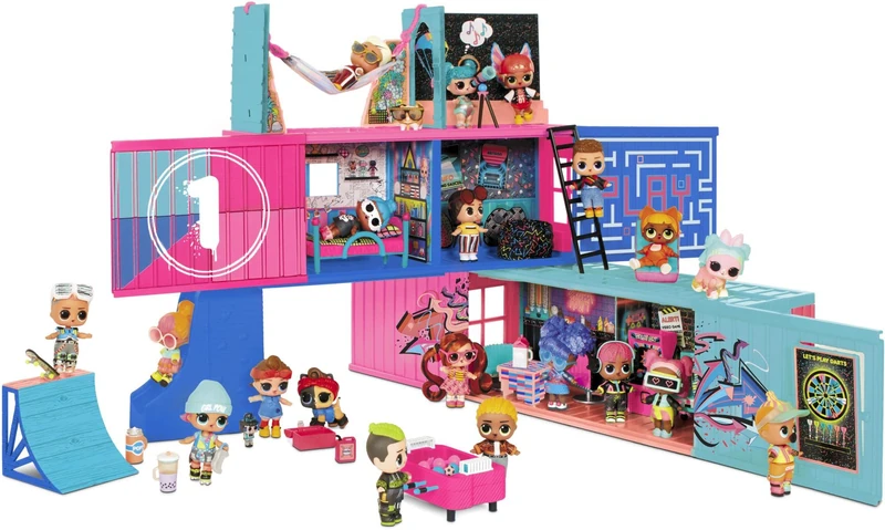 L.O.L. Surprise! 586050EUC LOL Fashion Show House Playset-UNbox 40+ Surprises-Includes 2 Exclusive Dolls, Furniture, Accessories & More-Collectable-Suitable for Kids from 4 Years , Medium