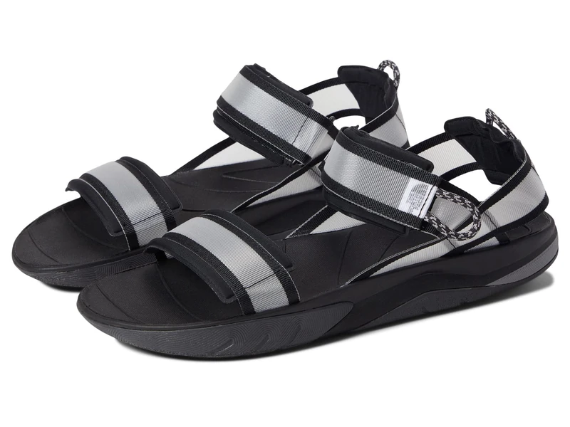 THE NORTH FACE Women's Skeena Sport Sandal Sneaker, TNF Black Asphalt Grey, 9 UK