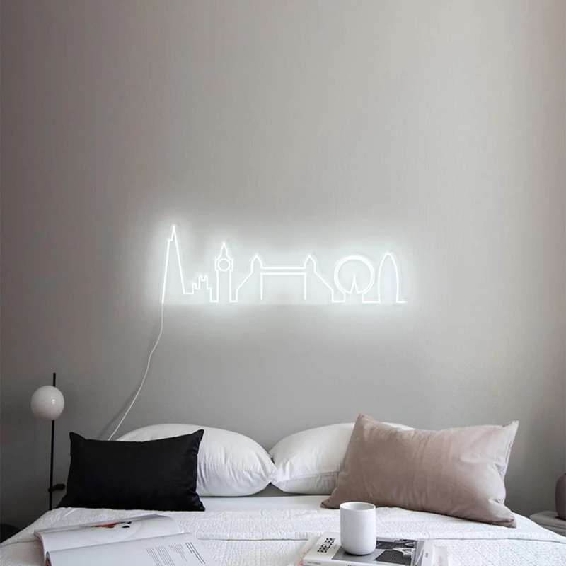 LED SIGNS LONDON SKYLINE 110 LIFESTYLE COLD WHITE