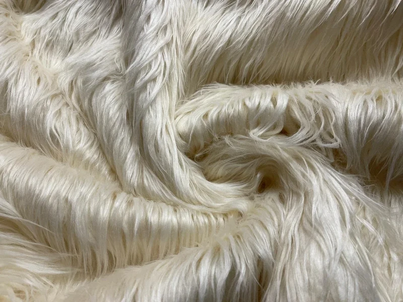 Super Luxury Faux Fur Fabric Material - Extra Long Cream, 1Mtr - 150cm x 100cm
