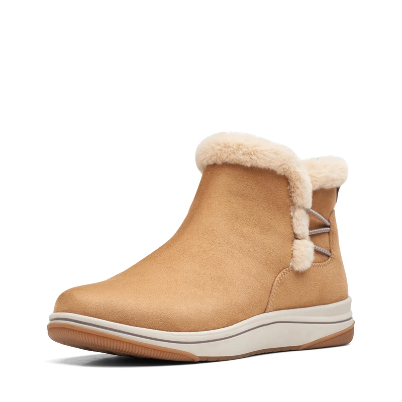 Clarks Women's Breeze Fur Ankle Boot, Tan Textile, 9.5 US