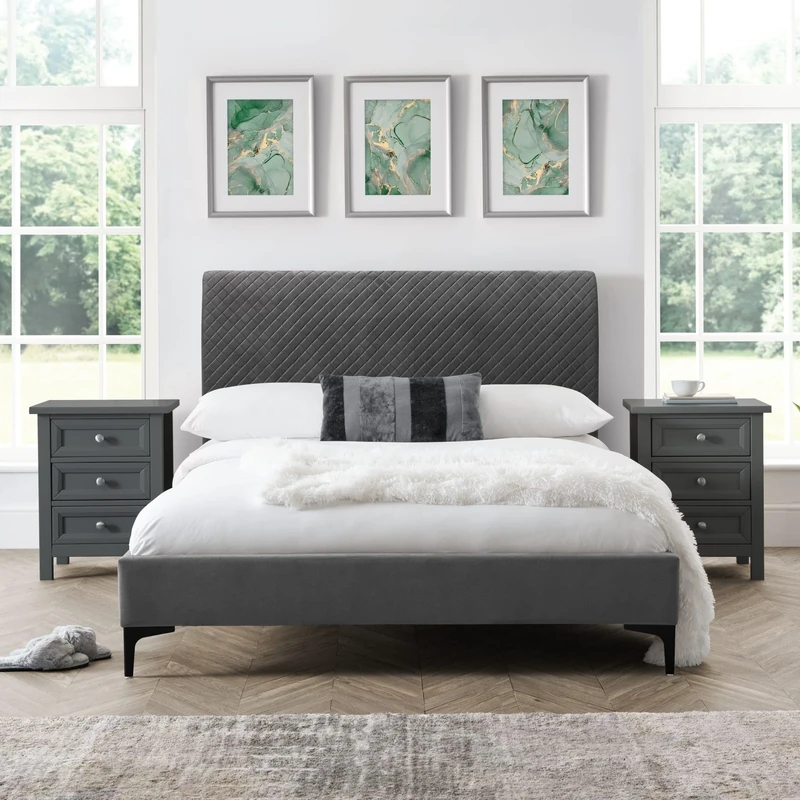 Julian Bowen Sanderson Diamond Quilted Velvet Bed 150cm, Grey