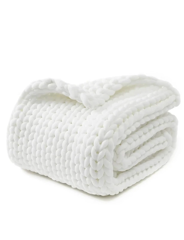 YNM Original Hand Knitted Throw Blanket | Soft, Breathable and Portable Medium-Weight Chunky Knit Throw for Couch, Sofa, Bed and More | Stylish Home Décor Piece (White, 100x130 cm)