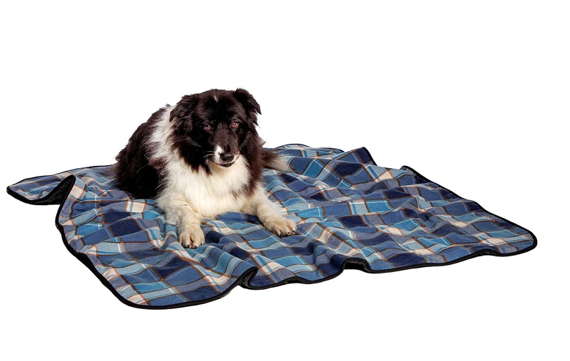 Danish Design FatFace Dark Grey Sherpa Fleece Blue Check Eco Friendly Machine Washable Dog/Puppy Blanket Large 125 cm x 140 cm - Image 1