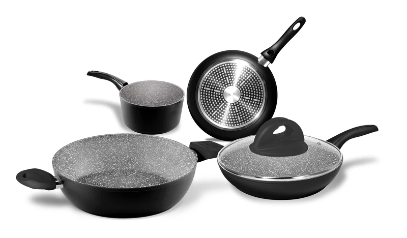Aeternum, Stone in Black 5 Piece Non-Stick Saucepan 16 cm 2 Frying Pan 20 – 24 cm 1 Saucepan 14 cm 1 Lid 20 cm Aluminium Black