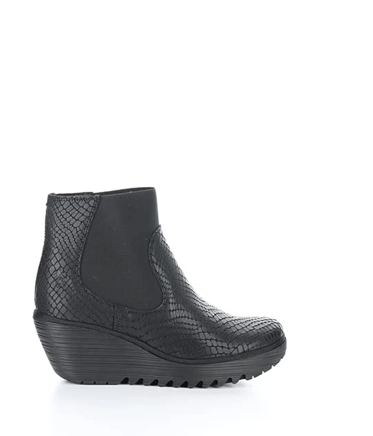 Fly London Women's YADE398FLY Chelsea Boot, Black, 6 UK