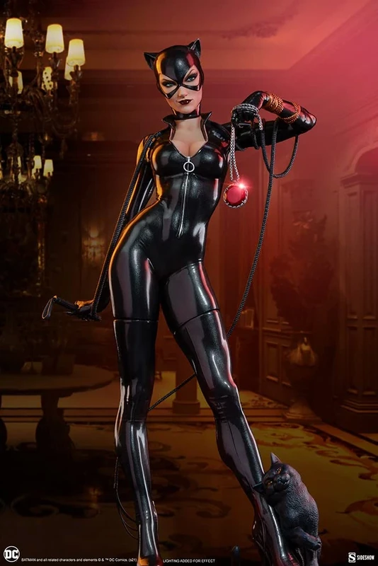 Sideshow Catwoman Premium Format Figure