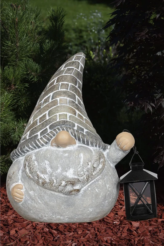 HGD Gnome with Lantern - Image 1