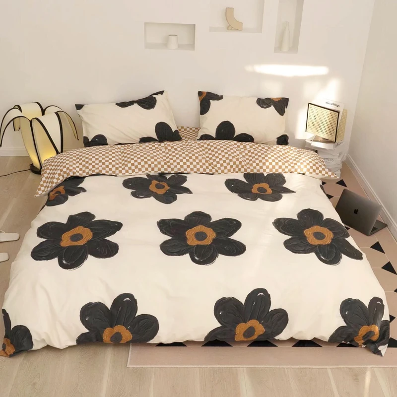 karever Black and White Floral Bedding Set King Comforter Set Hand-Drawn Flowers Cotton Women Modern Elegant Chic Quilts Blankets Lightweight for Men Kids