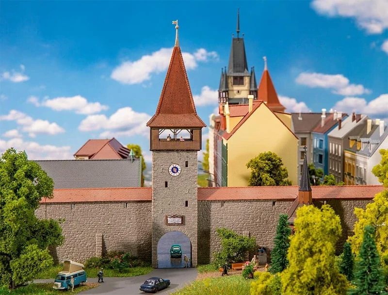 Faller 232171 Old Town Tower with Wall - Image 1