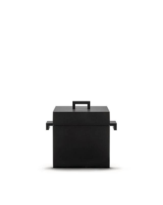 Alessi la Cubica AR03 - Design Aluminum Casserole with Square Base with Non-stick Coating and Magnetic Steel Bottom, Black - Image 1