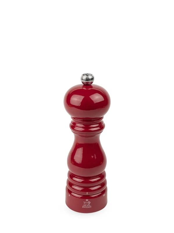 PEUGEOT - Paris u'Select Pepper Mill 18 cm - ParisRama Collection - 6 Pre-Defined Grinding Settings - PEFC Certified Wood - Made in France - Passion Red Lacquered Colour
