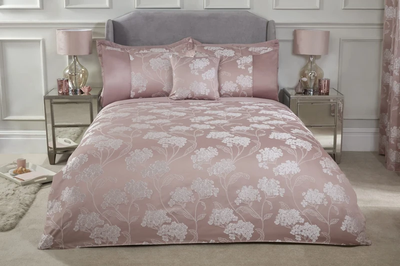 Emma Barclay Blossom - Embellished Jacquard Duvet Set in Blush Pink - Super King