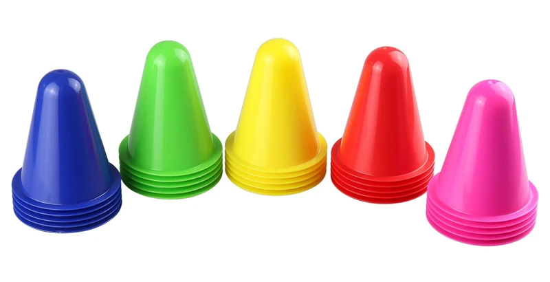 Idena 25 Pack Assorted Colour Plastic Training Pylons - 8cm