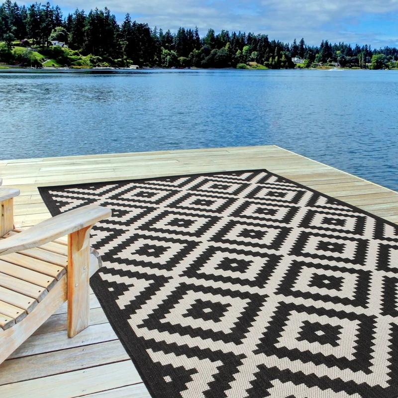 THE RUGS Outdoor Rug – Weather & UV Resistant Outdoor/Indoor Area Rugs - Durable Rugs for Patio, Deck, Garden, Kitchen, Bathroom or Living Room - Black, 140 x 200 cm