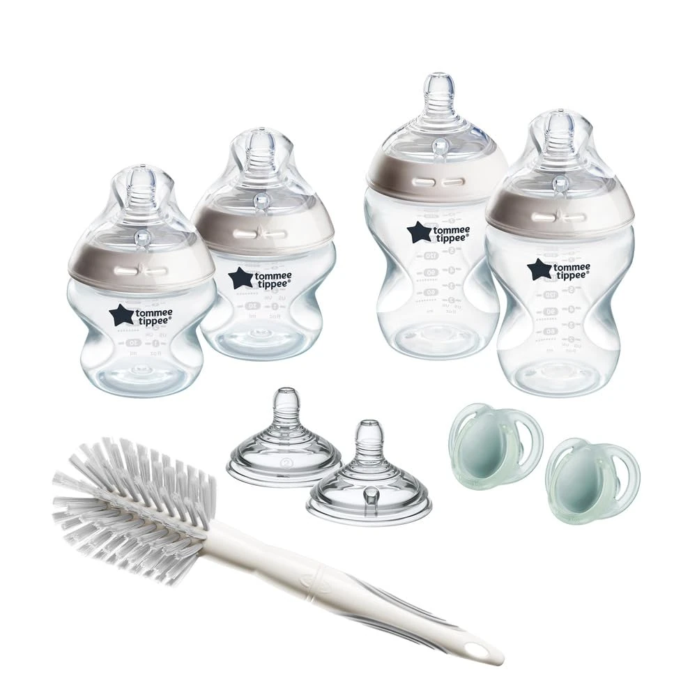 Tommee Tippee Natural Start Newborn Starter Set, 150ml and 260ml Anti-Colic Baby Bottles with Slow Teat Included, Slow & Medium-Flow Breast-Like Teats for a Natural Latch, Self-Sterilising