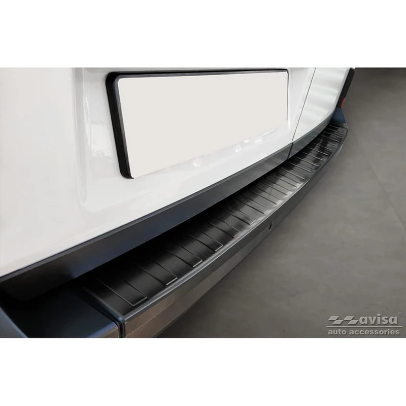 Avisa Black Stainless Steel Rear bumper protector compatible with Volkswagen Crafter & MAN TGE 2017- 'Ribs' ('XL'-version)