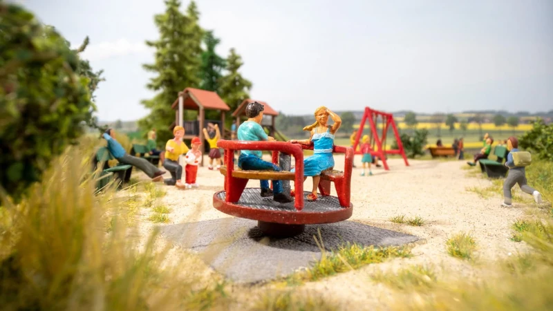 NOCH® Micro-Motion Children's Carousel, Perfect for Children's Playgrounds, 5 x 5 x 5.4 cm, Hand Coloured and Micro Motion for Track H0 - Image 1