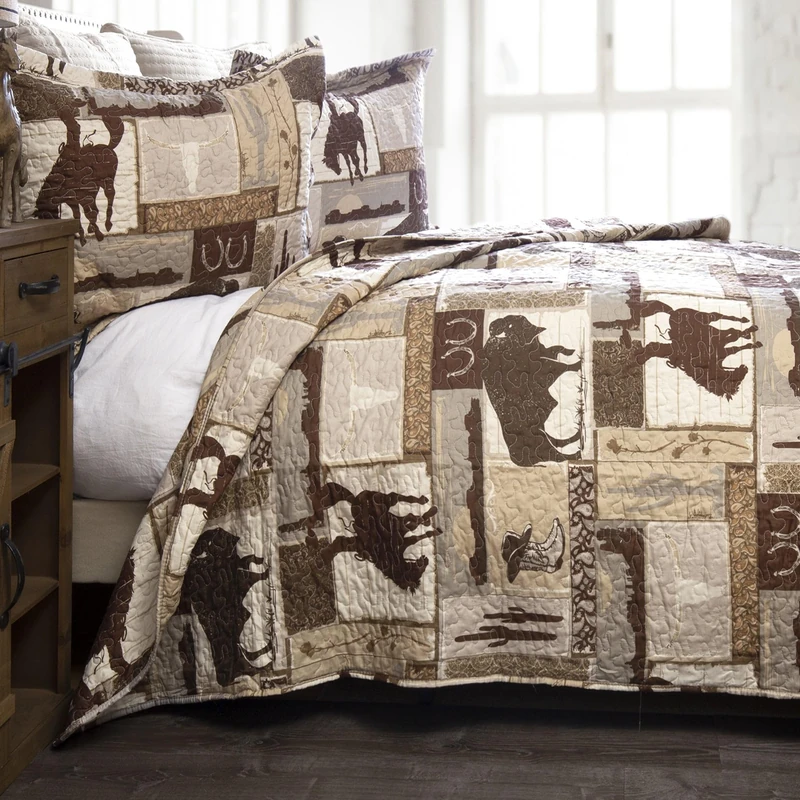 Carstens Quilt Set, Polyester, Brown, King - Image 1
