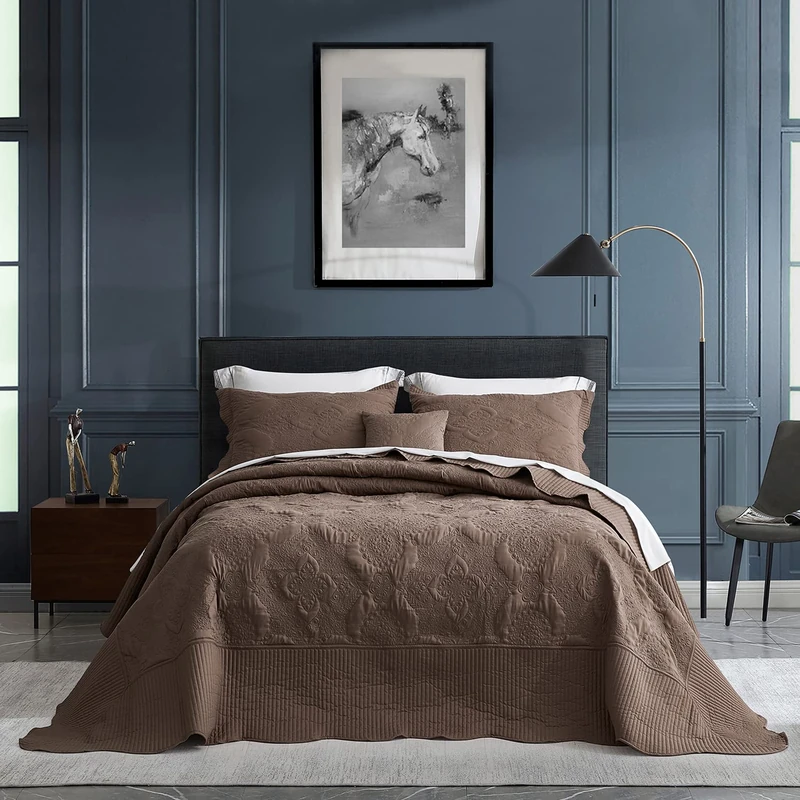 HZ & HY Oversized King Bedspread, Stitched Damask, Mocha