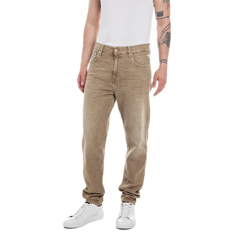 REPLAY Herren Jeans Sandot Tapered-Fit, Desert 613 (Beige), 33W / 34L