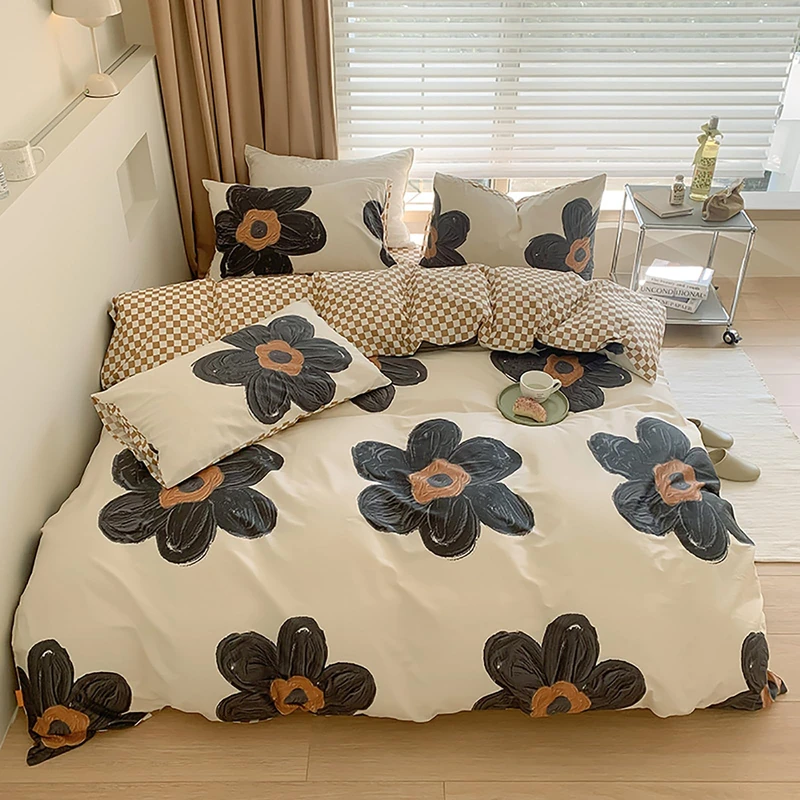 Luxlovery Black Floral Comforter Set Full Black White Sunflower Bedding Set Women Girls Cute Chic Boho Botanical Quilts 3 Piece Beige Bedding Set for Full Bed