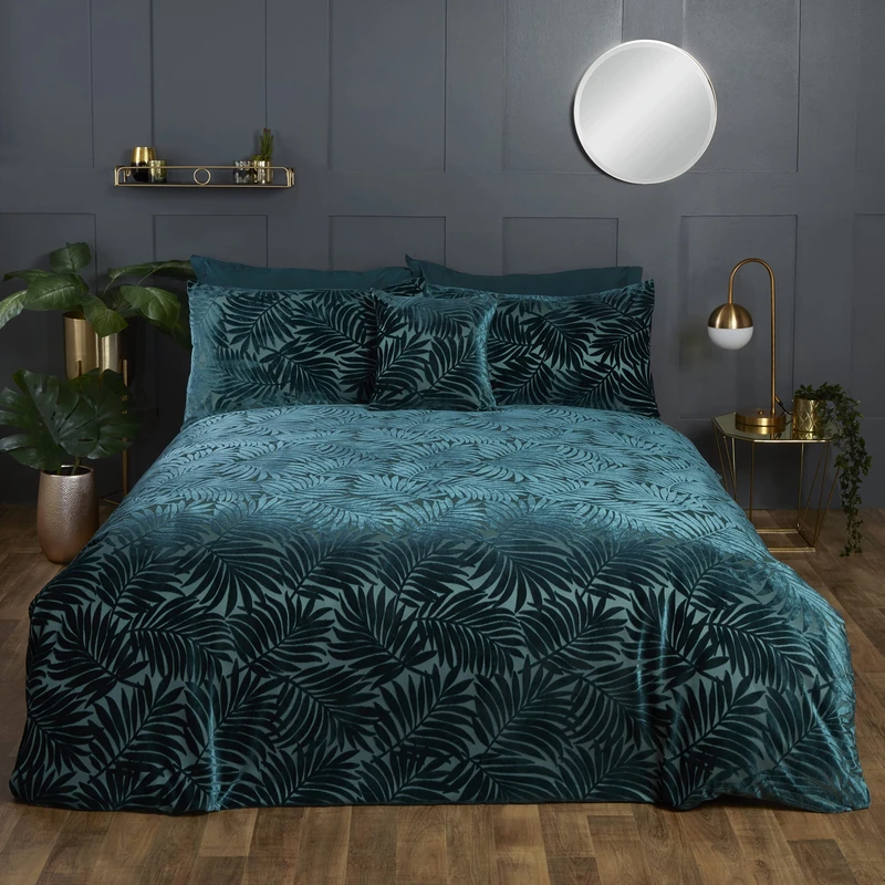 Rapport Home Paloma Velvet Duvet Set (Kingsize, Emerald) - Image 1