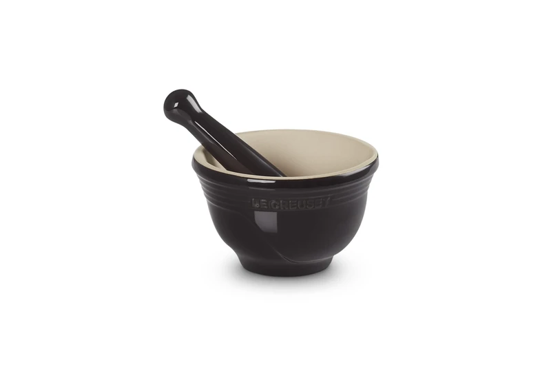 LE CREUSET 300ml Mortar & Pestle Black Onyx -Global 4c Box