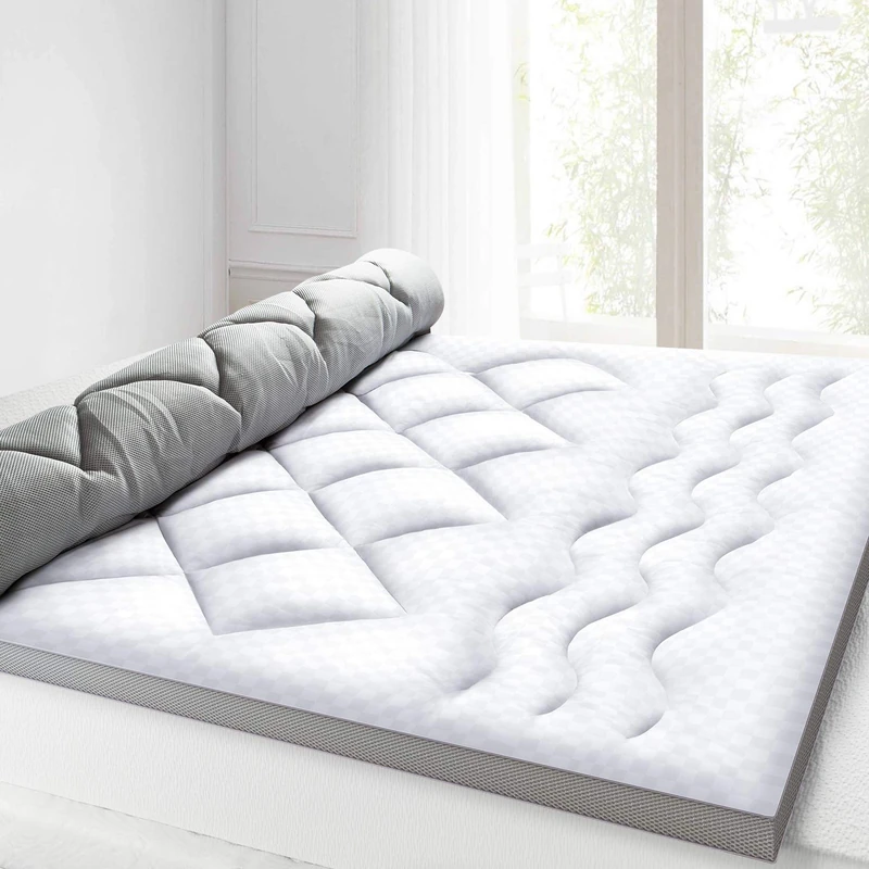 BedStory Double Bed Mattress Topper 6cm Thick, Hotel Quality Made with Soft & Breathable Polyester, Machine Washable Fluffy & Plump 135x190cm (1000 GSM Filling)