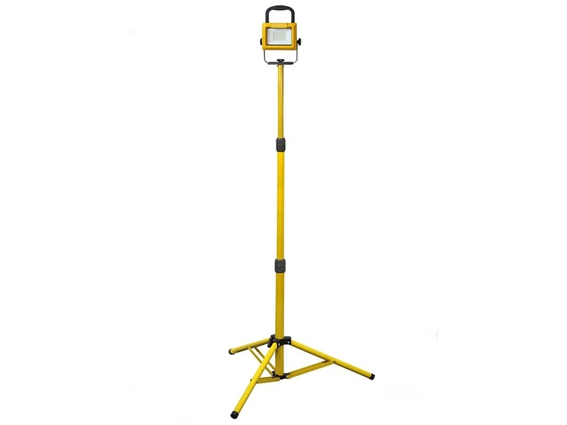 Faithfull FPPSLT35V 35W LED Site Light with Tripod Mains Powered 240V - 3600 Lm 2.5M Cable